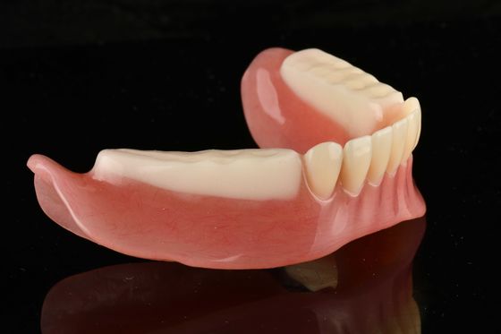 Ausnehmbare Acrylpräparate Natürliche Zahnprothesen Teilpräparate Einfach zu reinigen OEM